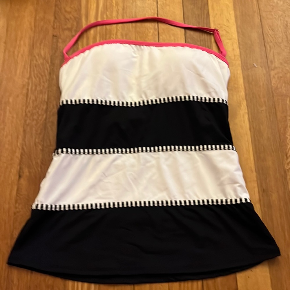 Anne Cole • EUC Barbie inspired stripe tankini top with pink strap • size L